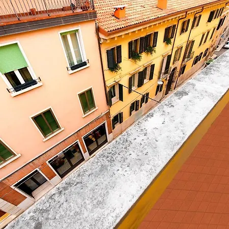 Centre Apartment Verona